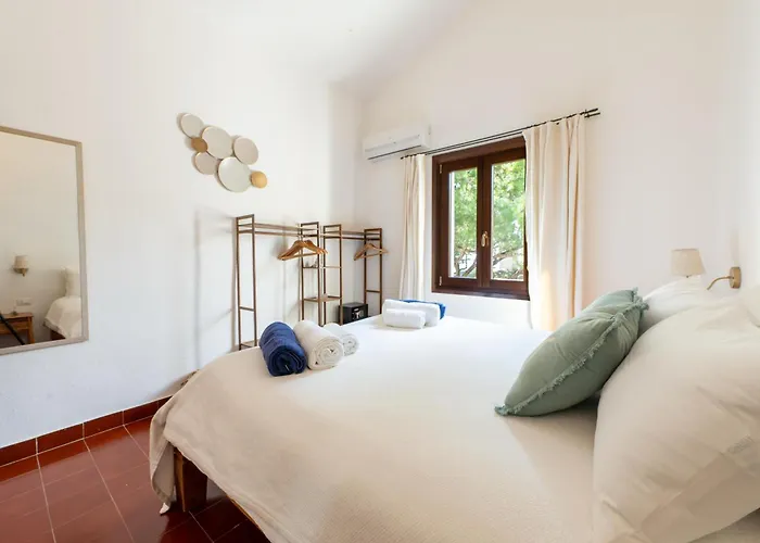 Lyra - Private With Incredible Sea And Sunset Views With Hot Tub