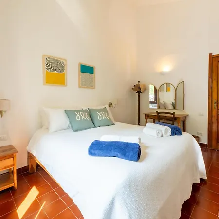 Lyra - Private With Incredible Sea And Sunset Views With Hot Tub